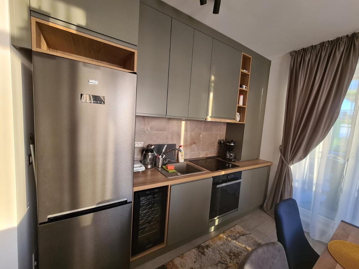 Ema Luxury Apartment Năvodari Buitenkant foto