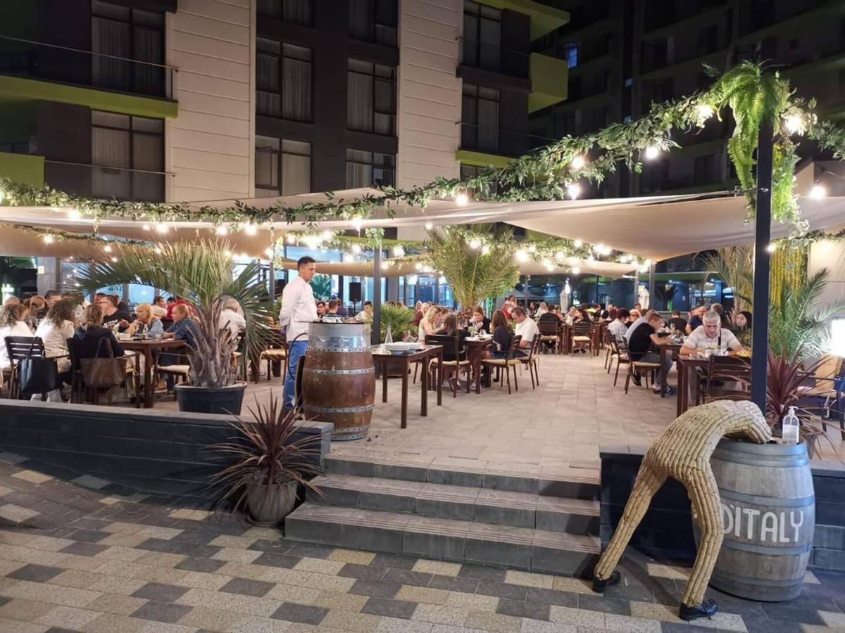 Ema Luxury Apartment Năvodari Buitenkant foto